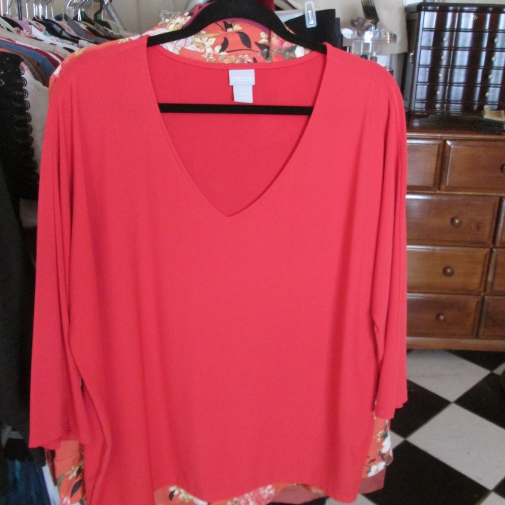 CHICO'S DOLMAN SL WEDGE TOP SZ 3 (XL) RED ZINNIA V-NECK NWT